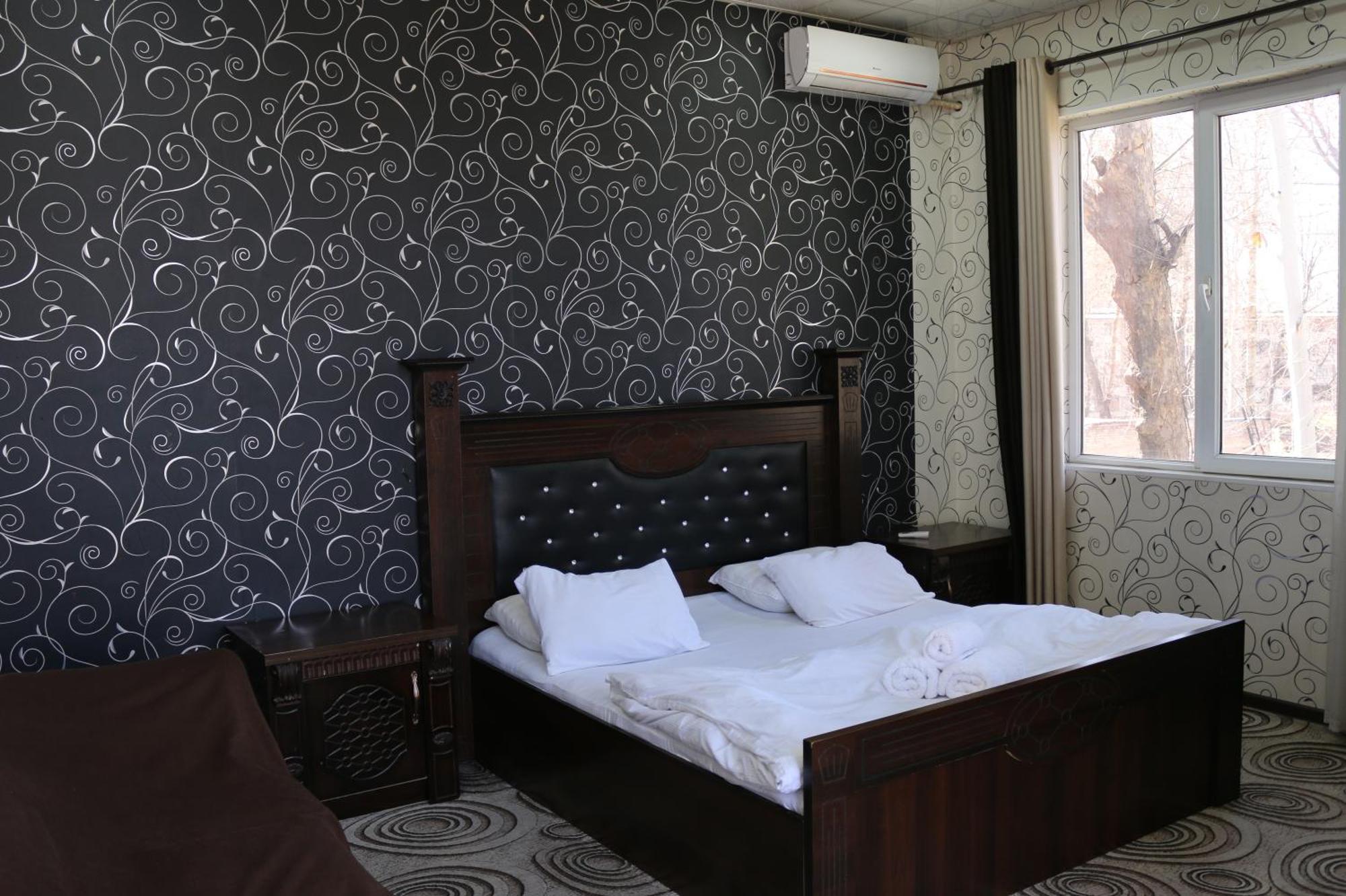 Diamond Hotel 두샨베 외부 사진